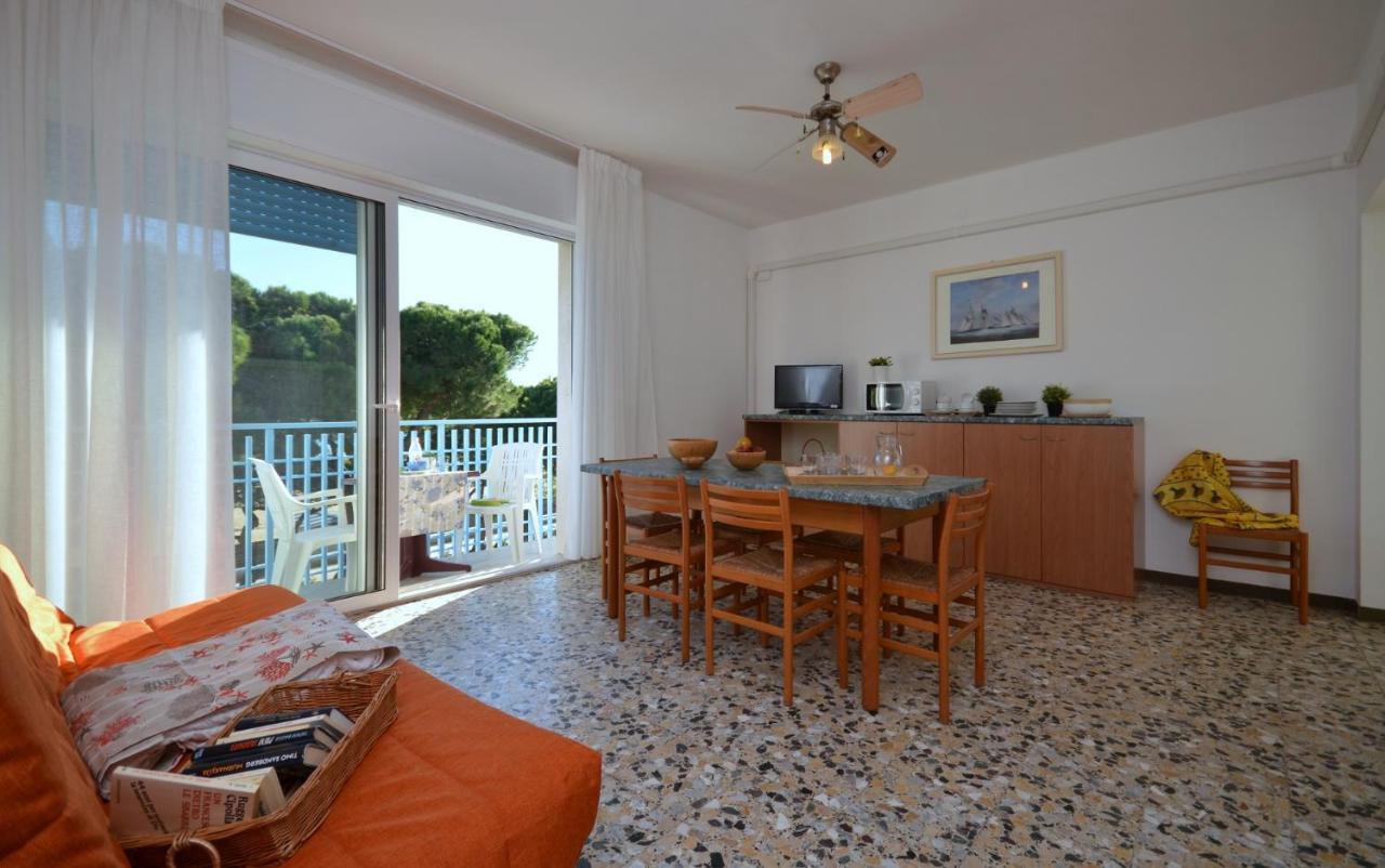 Appartamenti Dal Moro Lignano Sabbiadoro Exterior foto
